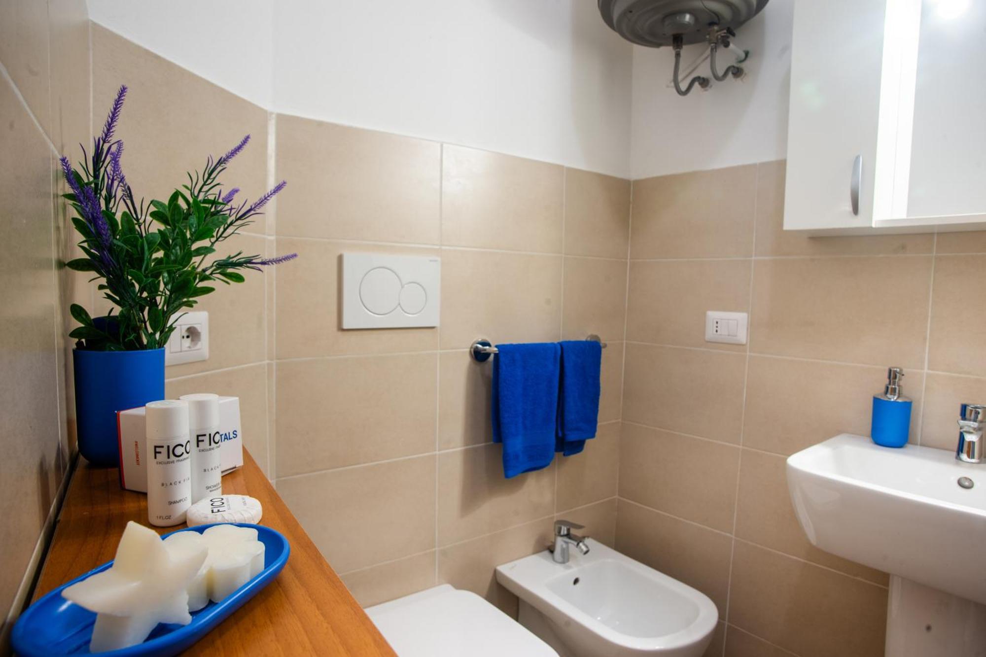 Casina Cato - Happy * Sanremo